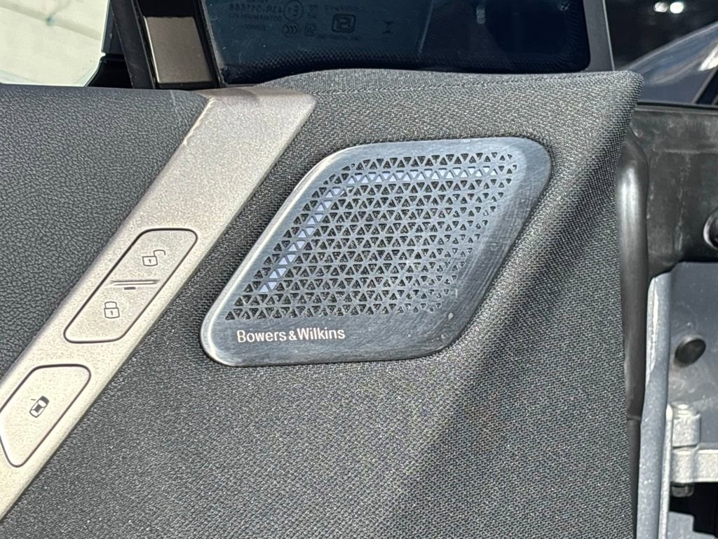 Used 2024 BMW iX M60 image 17