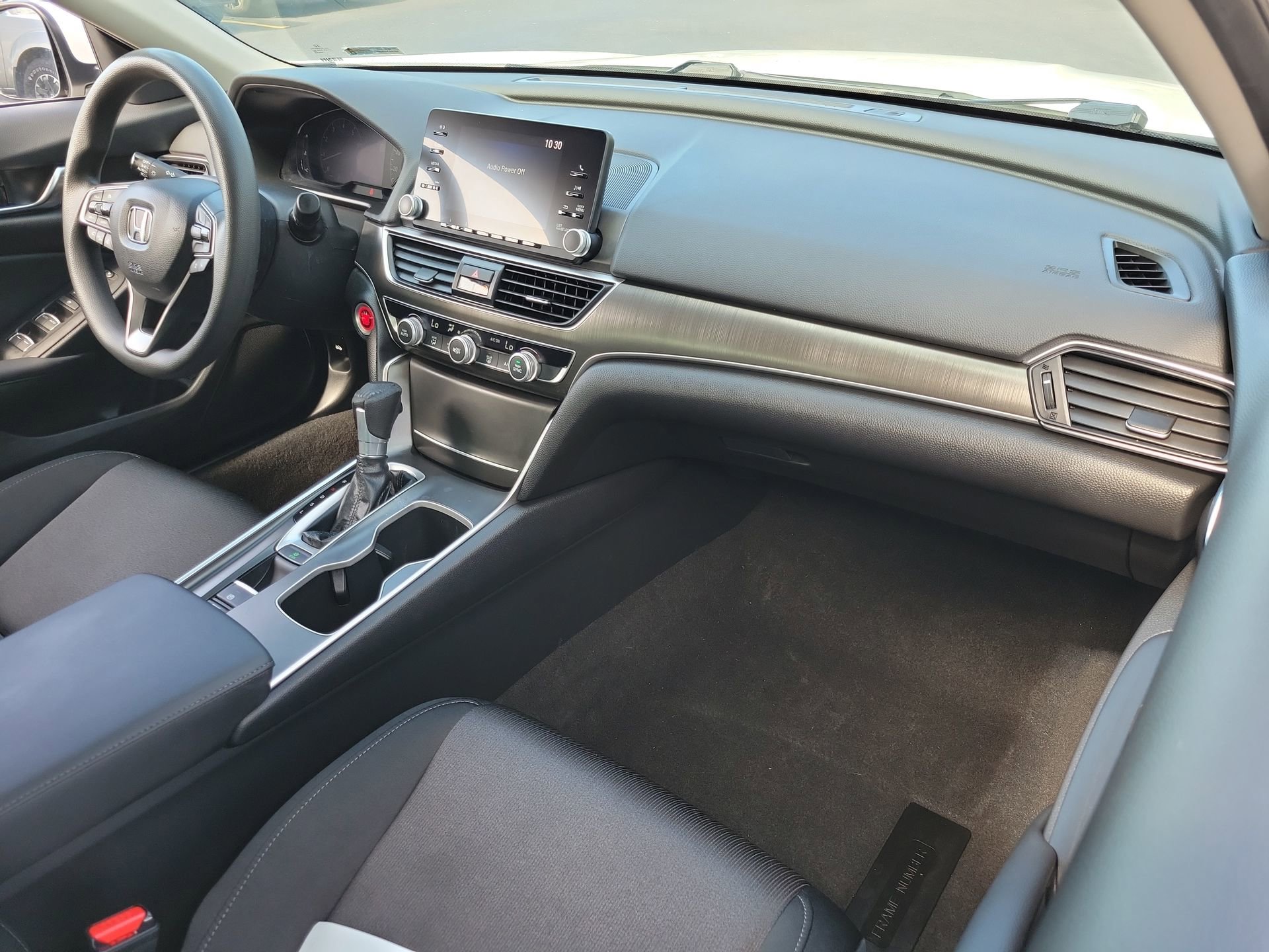 Used 2019 Honda Accord LX image 13