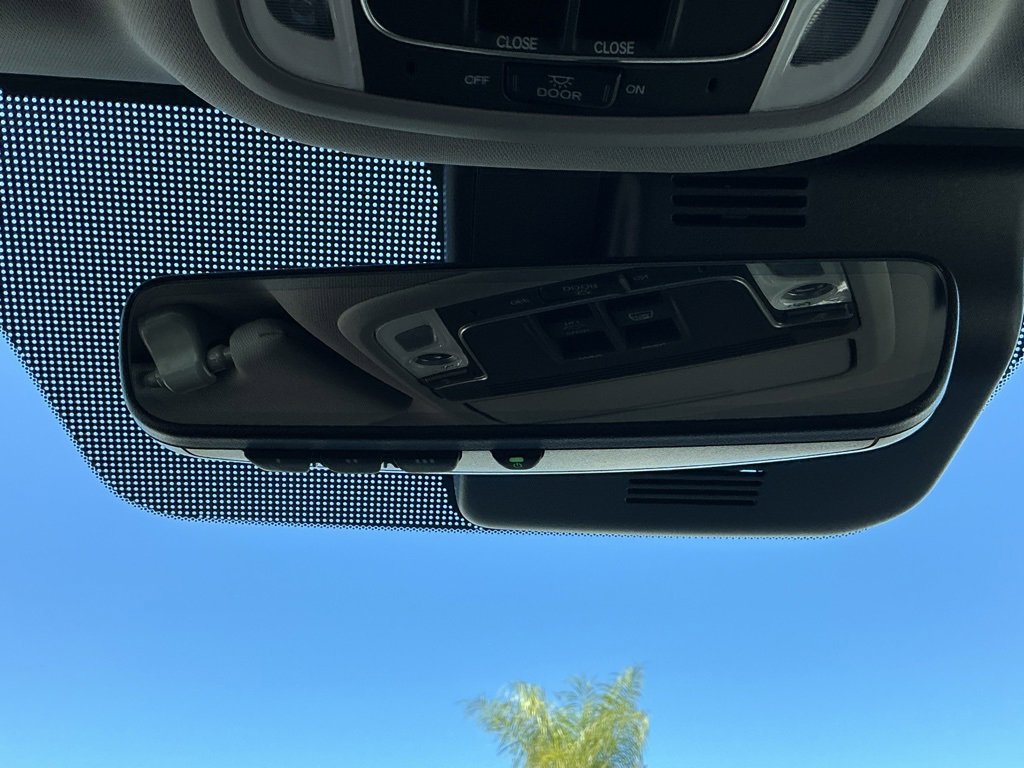 Certified 2025 Honda Ridgeline RTL image 44