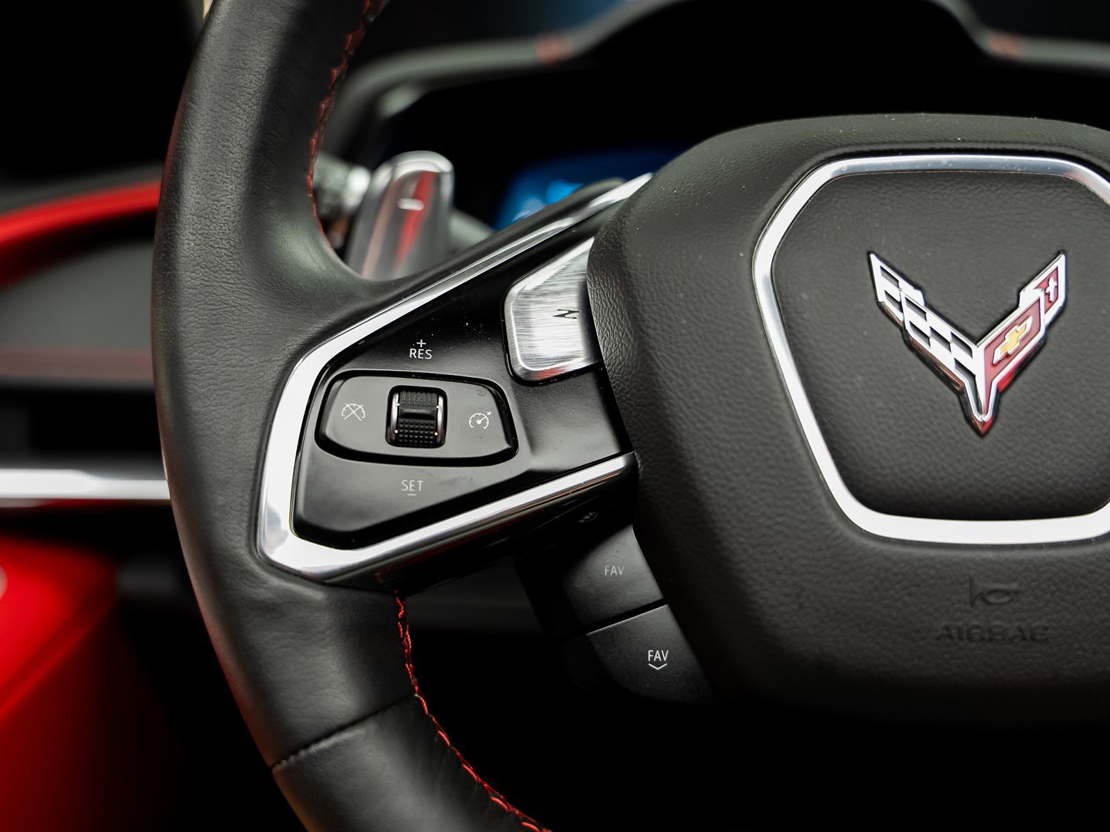 Used 2020 Chevrolet Corvette Stingray Preferred Cpe w/ 2LT Preferred Equipment Group image 39