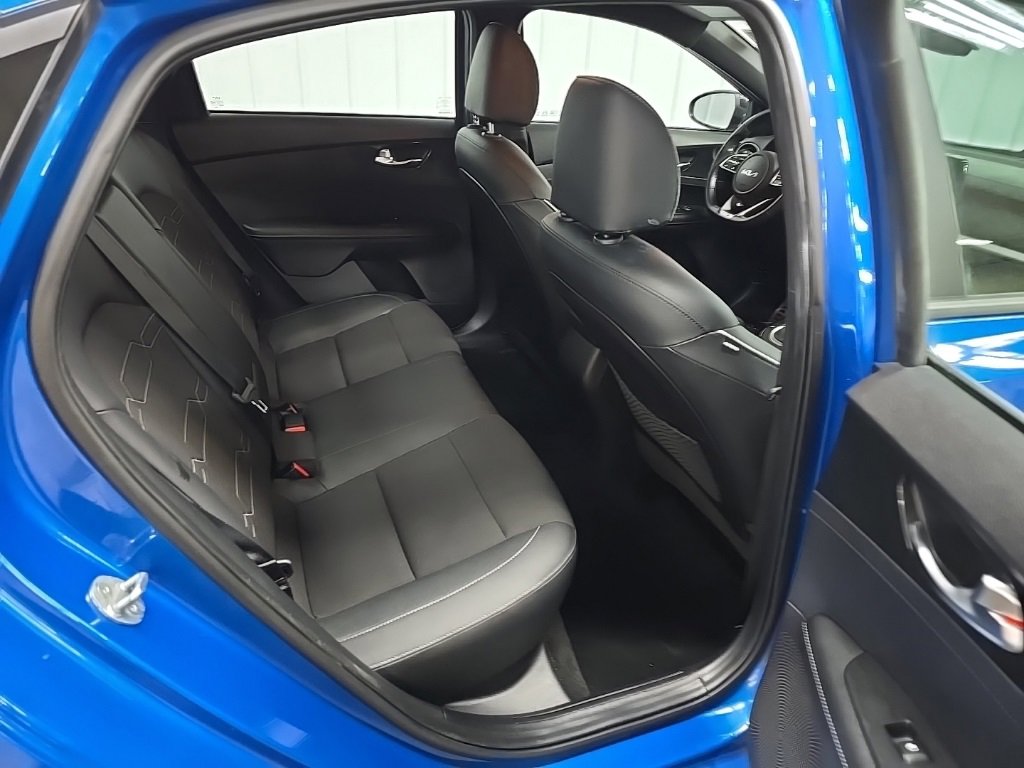 Used 2022 Kia Forte GT-Line w/ GT-Line Technology Package image 16