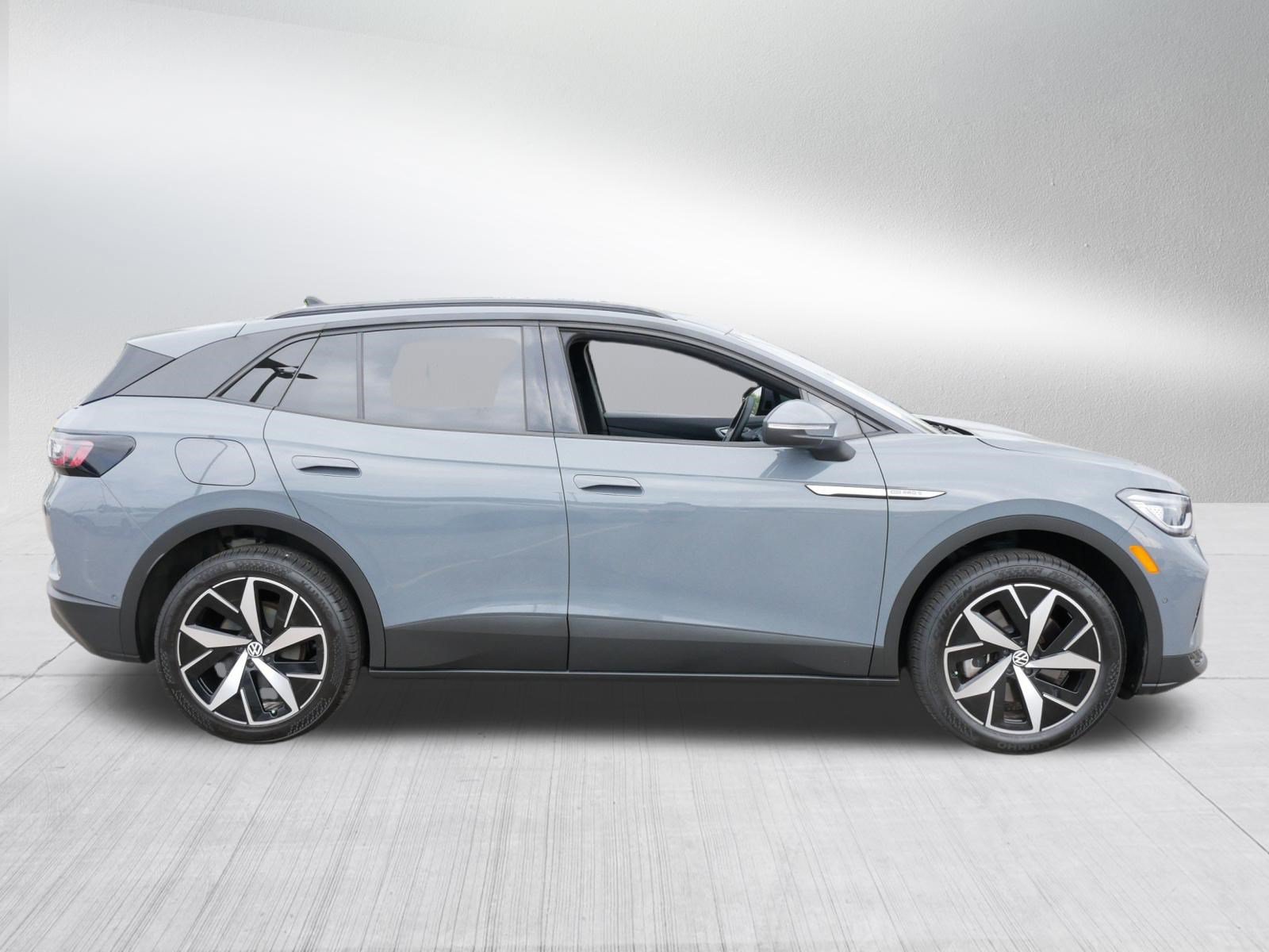 Certified 2023 Volkswagen ID.4 Pro S AWD/4WD image 8