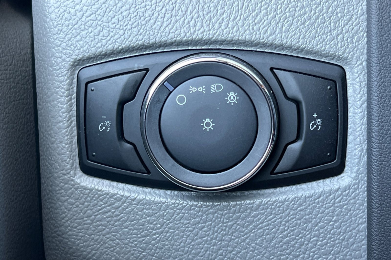 New 2026 Ford E-350 and Econoline 350 Super Duty w/ Power Equipment Group image 24