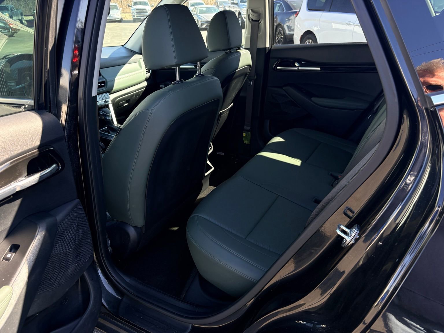 Used 2024 Kia Seltos SX image 11