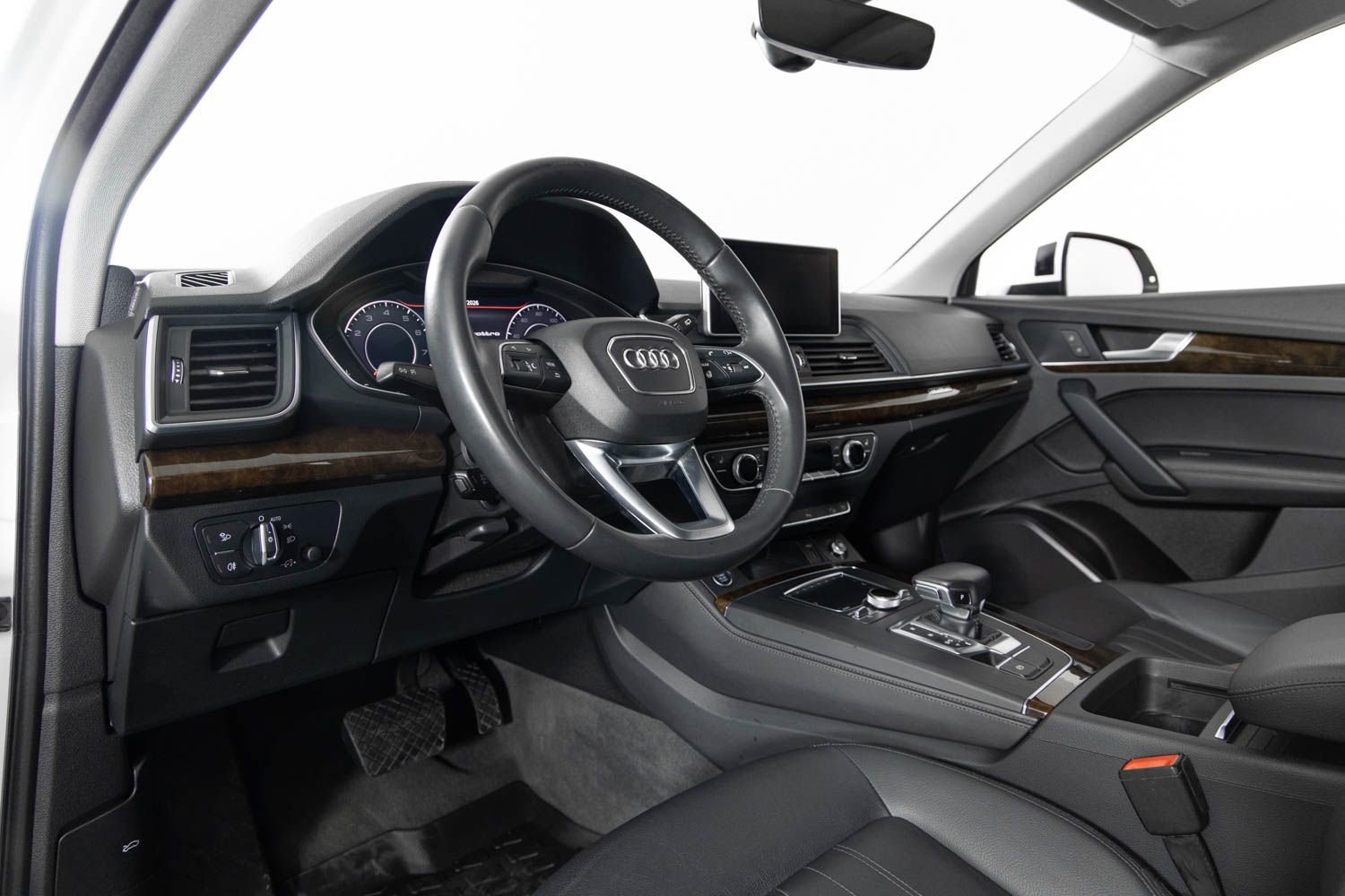 Used 2020 Audi Q5 2.0T Premium Plus w/ Premium Plus Package image 14