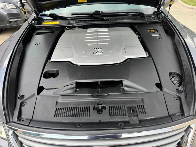 Used 2013 Lexus LS 460 image 8