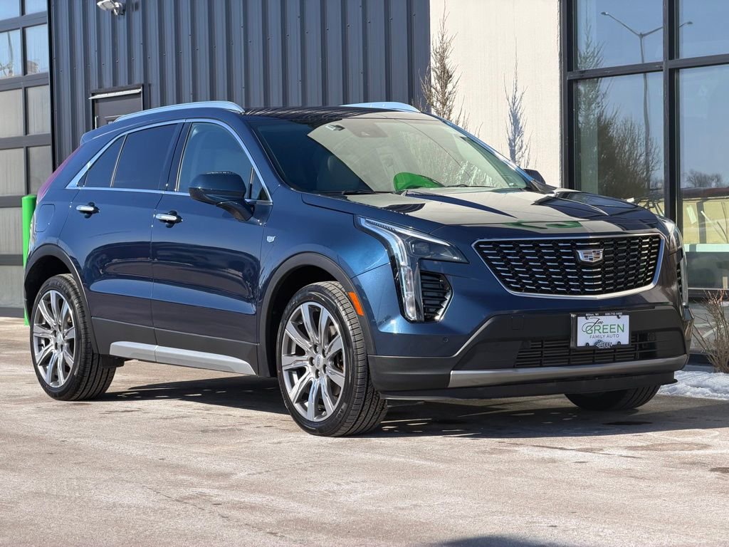 Used 2019 Cadillac XT4 Premium Luxury image 4