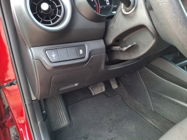 Used 2023 Kia Forte LXS image 23