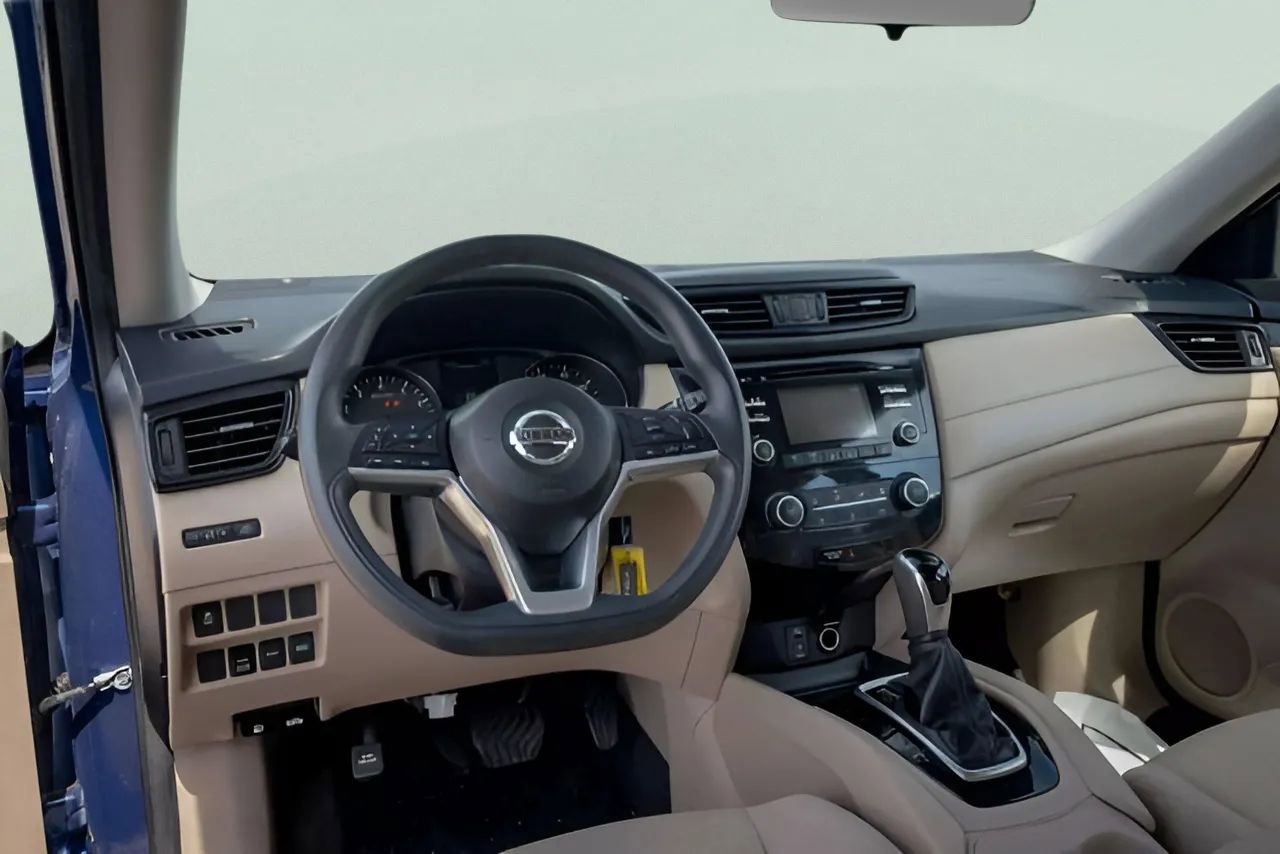 Used 2017 Nissan Rogue S image 14