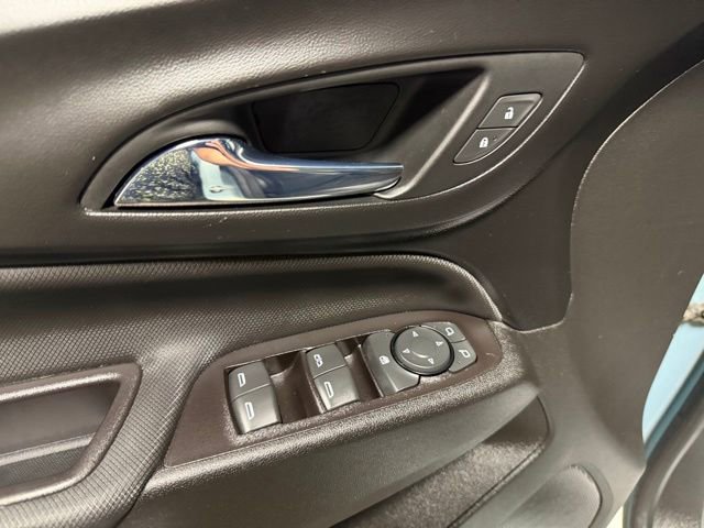 Used 2022 Chevrolet Equinox RS w/ RS Leather Package AWD/4WD image 16