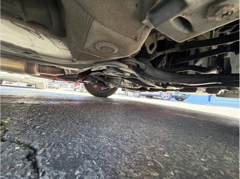 Used 2015 Toyota Prius C Three image 36