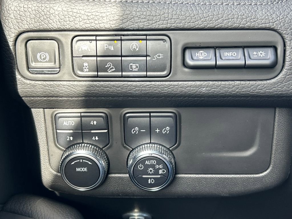 Used 2022 GMC Yukon Denali image 13