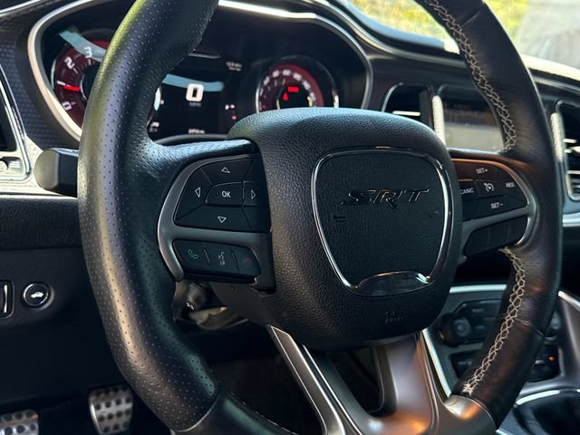 Used 2015 Dodge Challenger SRT Hellcat RWD image 14