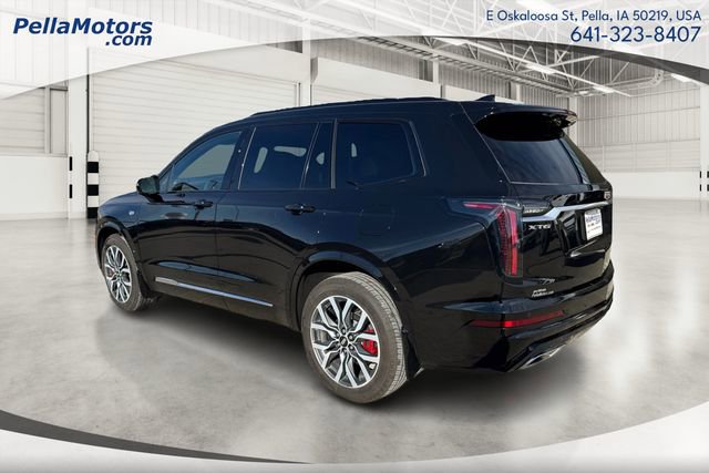 Used 2024 Cadillac XT6 Sport image 5