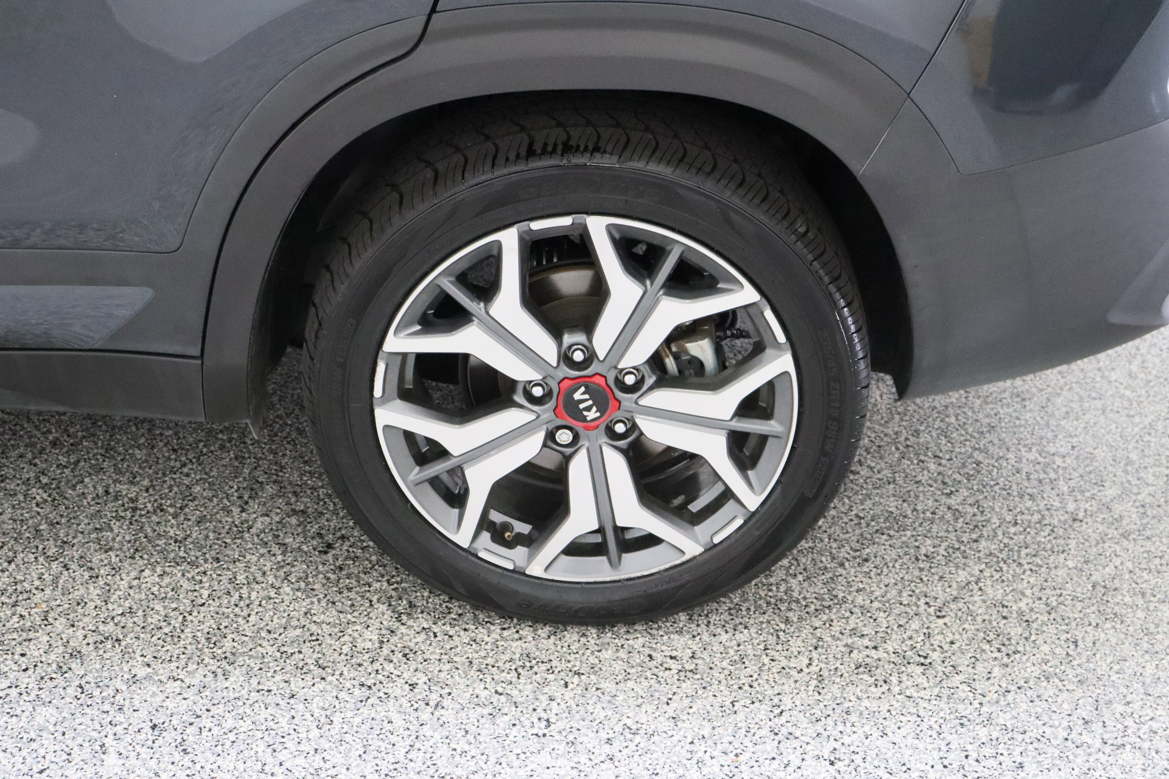 Used 2021 Kia Seltos SX w/ SX Sunroof Package AWD/4WD image 10