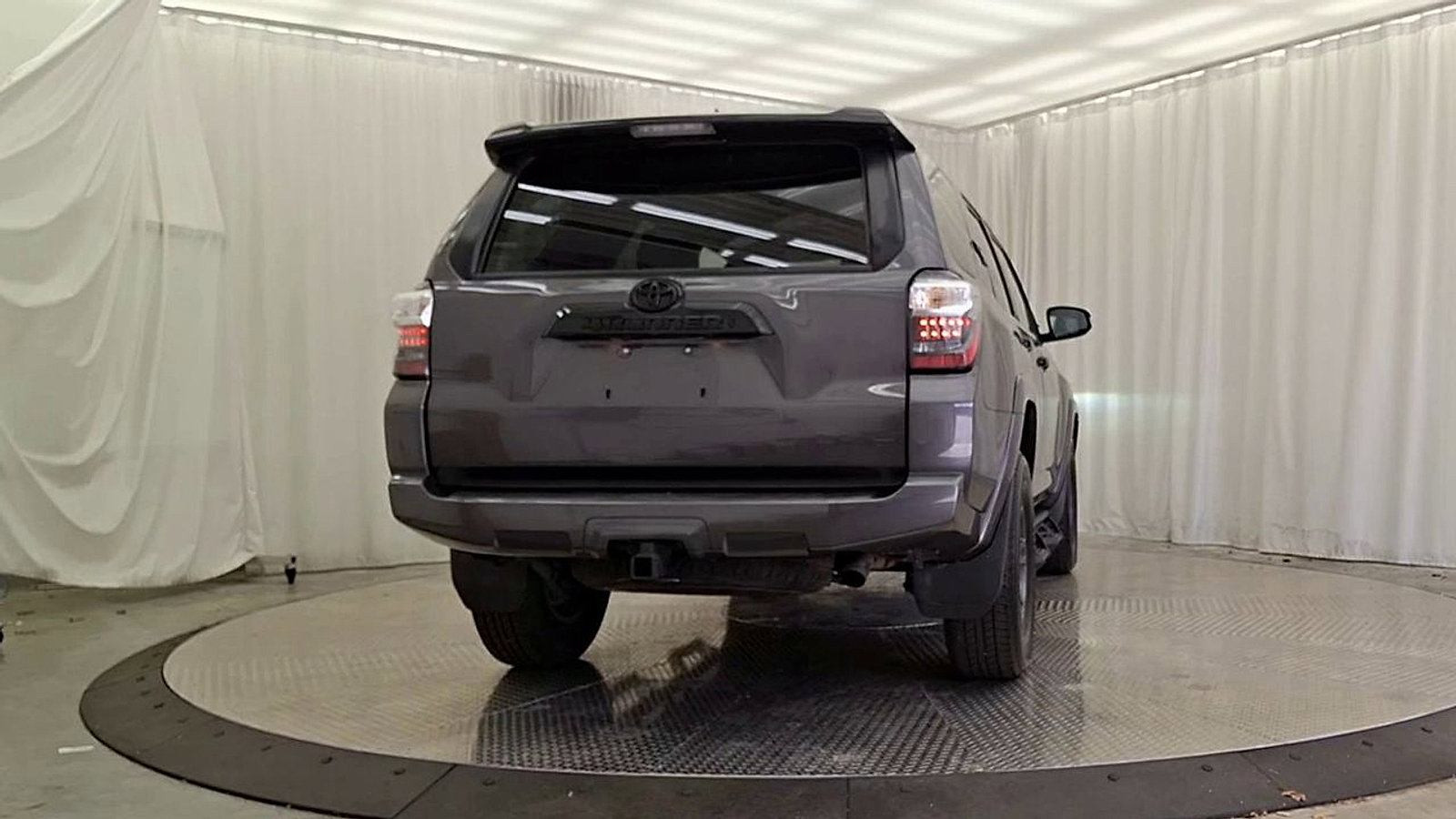 Used 2021 Toyota 4Runner Venture image 8