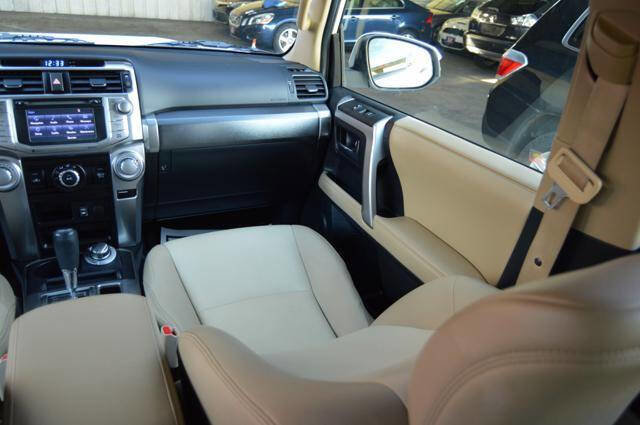 Used 2014 Toyota 4Runner SR5 Premium AWD/4WD image 55