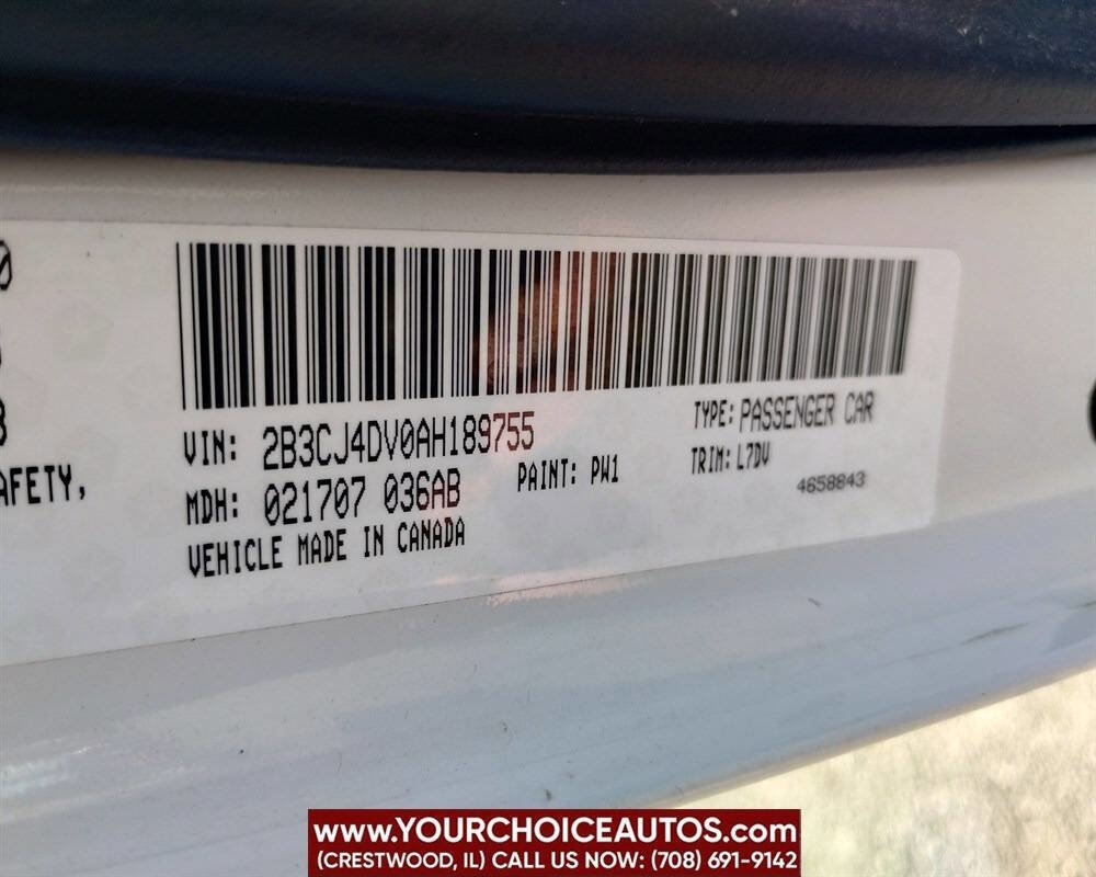 Used 2010 Dodge Challenger SE image 28