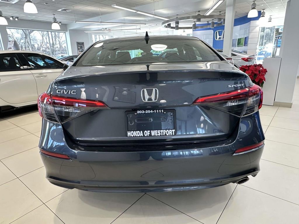 Used 2023 Honda Civic Sport image 4