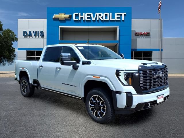 New 2026 GMC Sierra 3500 Denali Ultimate w/ LPO, Black Badging Package