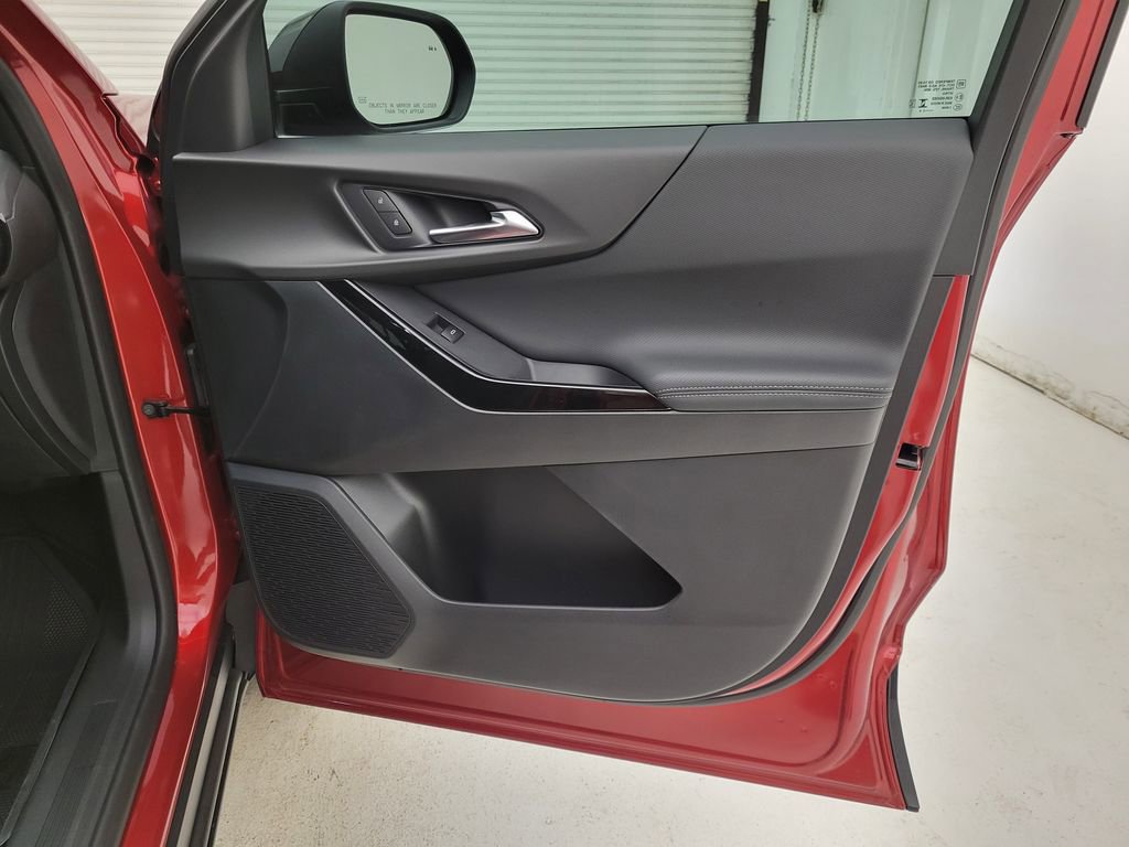 New 2026 Chevrolet Equinox LT w/ Midnight Edition image 31