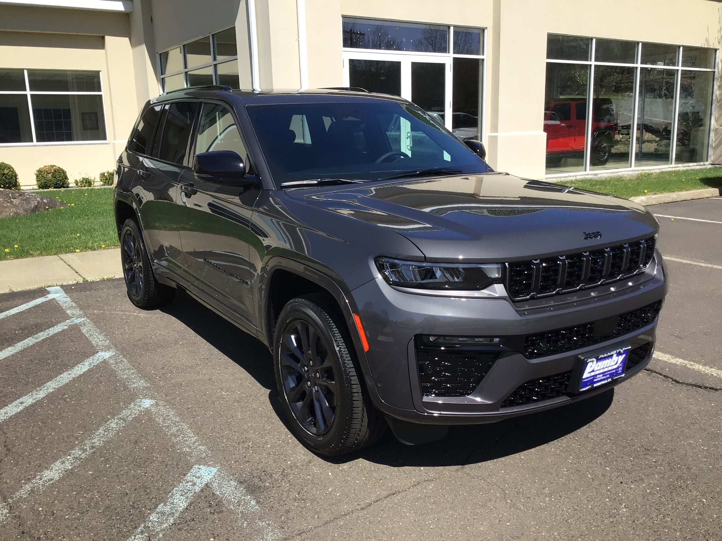 New 2026 Jeep Grand Cherokee Limited AWD/4WD image 1