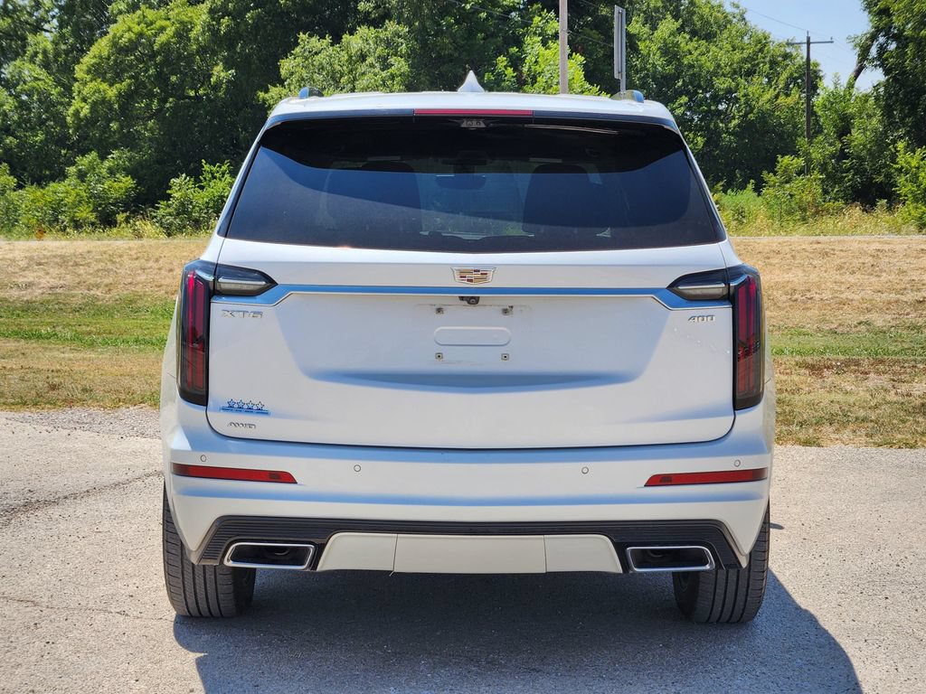 Used 2023 Cadillac XT6 Sport w/ Technology Package AWD/4WD image 6