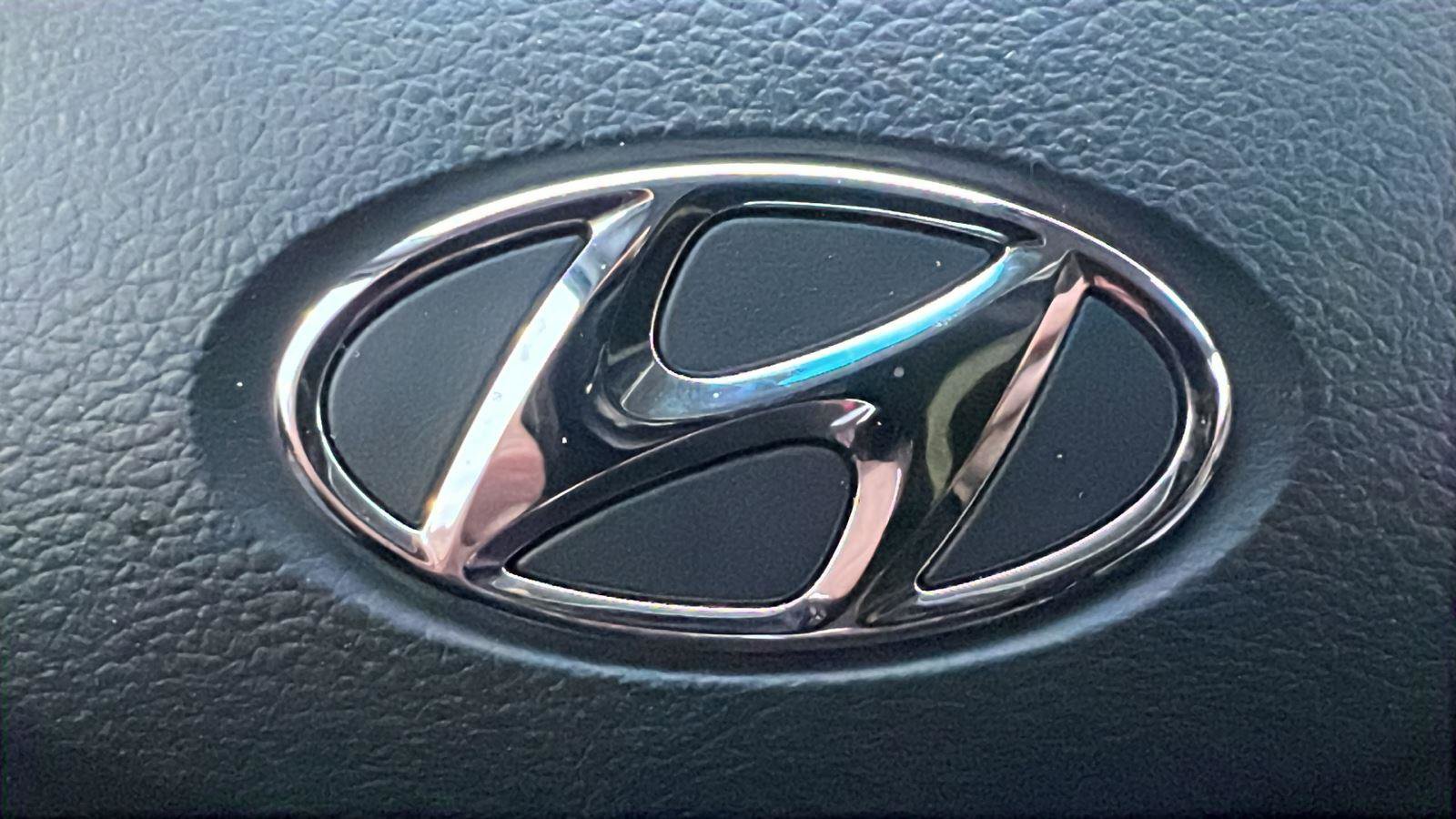 Used 2023 Hyundai Kona SEL w/ Cargo Package image 30