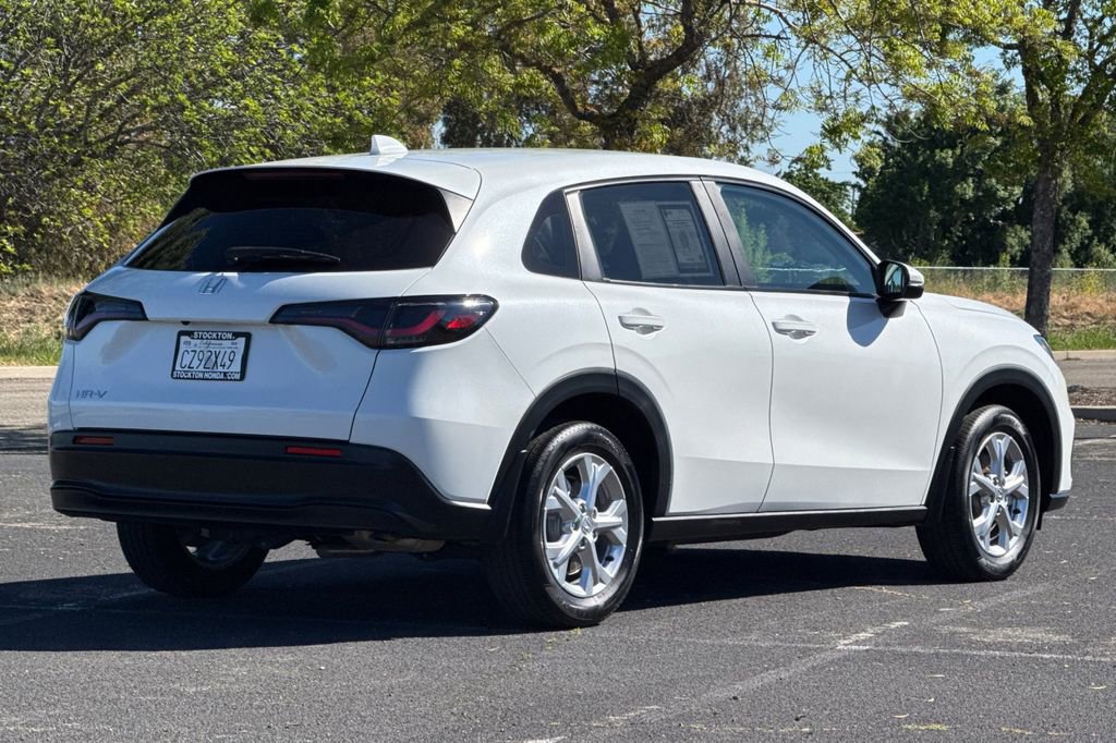 Used 2024 Honda HR-V LX image 4