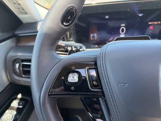 Used 2025 Lincoln Aviator Reserve w/ Equipment Group 201A AWD/4WD image 20
