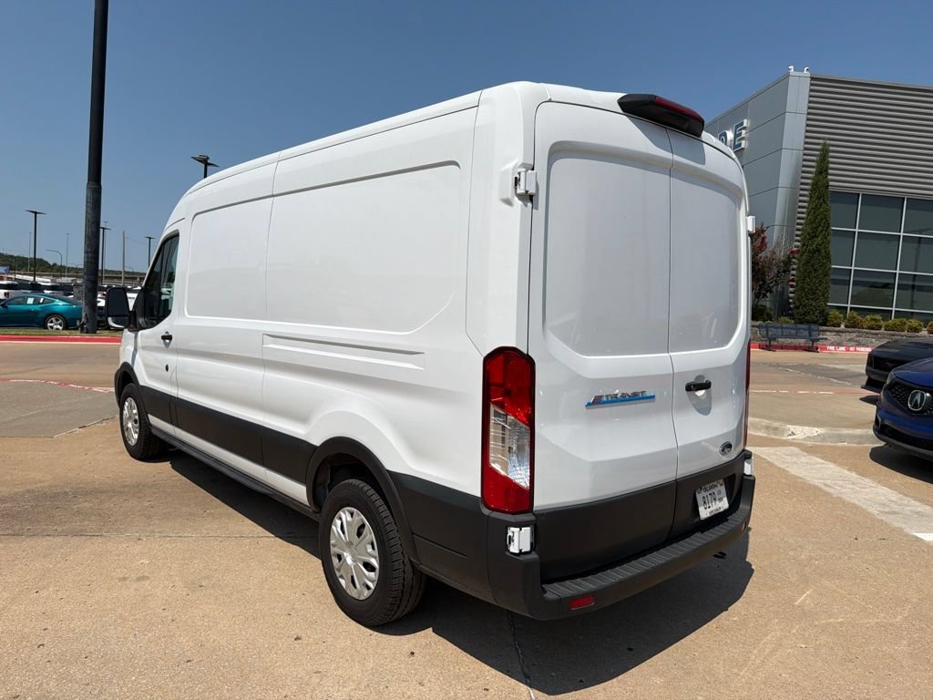 Used 2023 Ford E-Transit Medium Roof RWD image 2