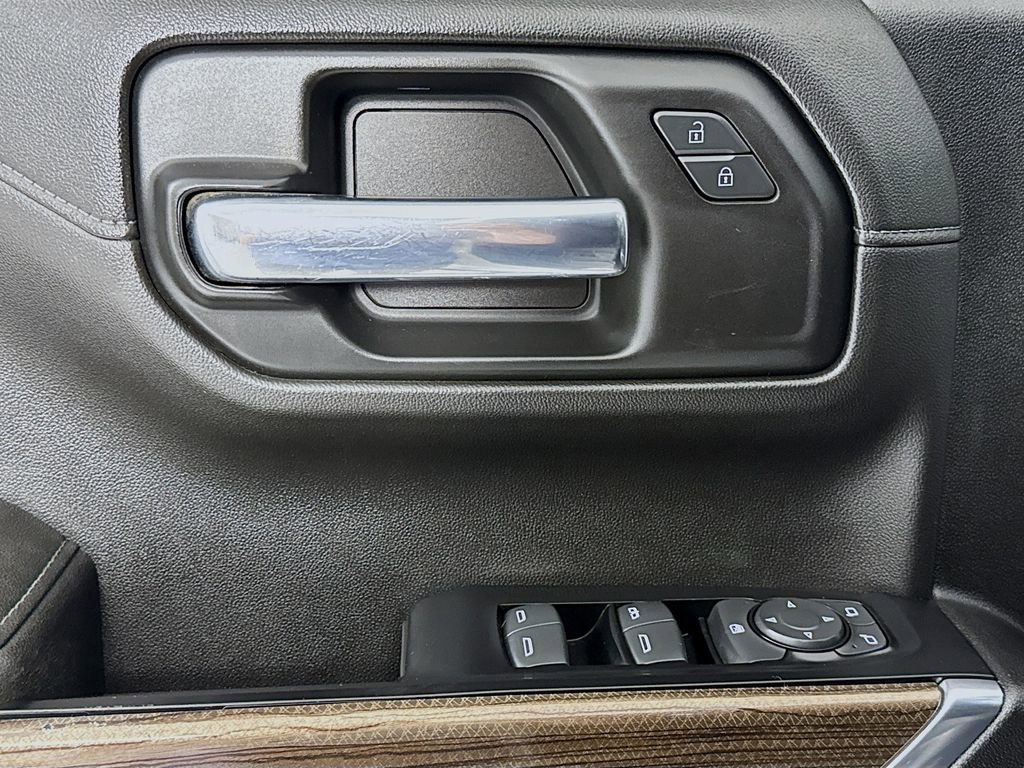 Used 2020 Chevrolet Silverado 1500 LT w/ Fleet Comfort Package image 16