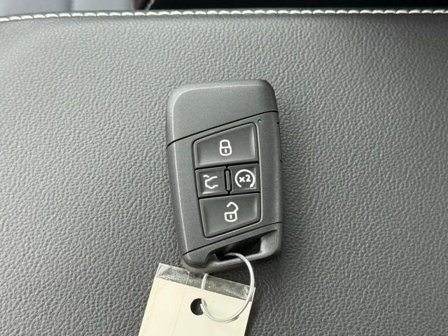 New 2026 Volkswagen Jetta SE FWD image 14