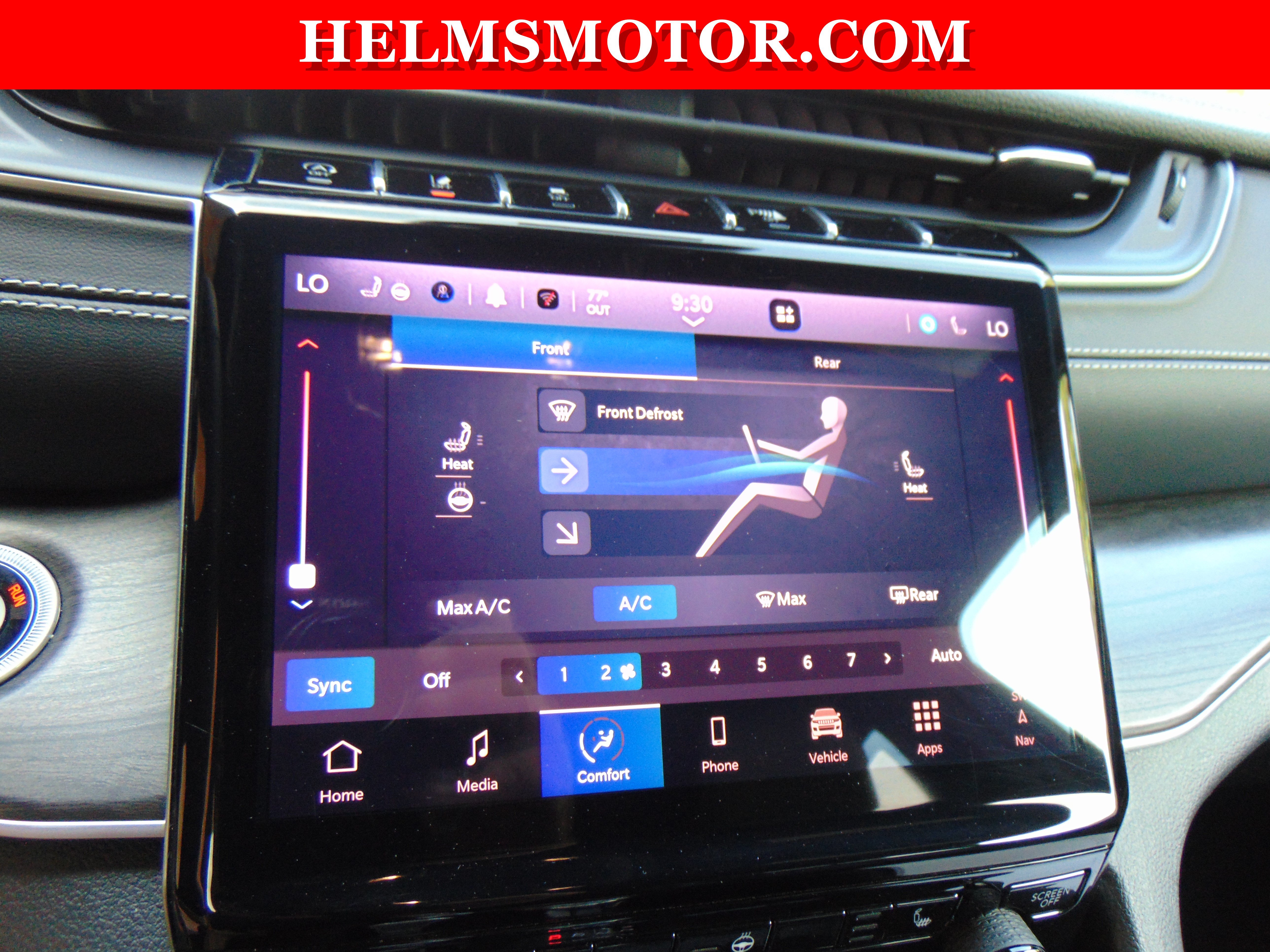 Used 2024 Jeep Grand Cherokee L Limited AWD/4WD image 23