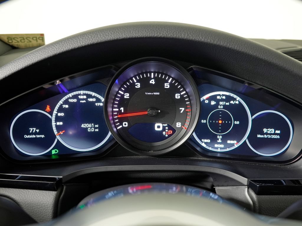 Certified 2023 Porsche Cayenne AWD/4WD image 23