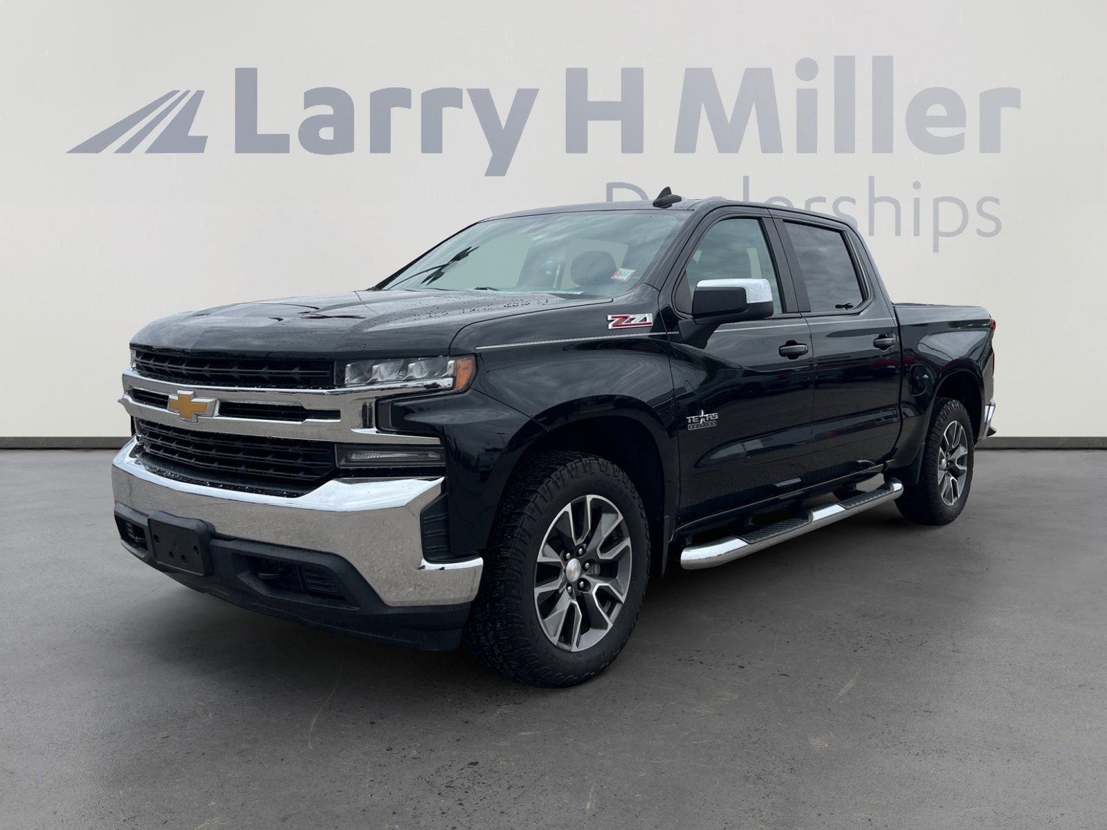 Used 2019 Chevrolet Silverado 1500 LT w/ Texas Edition image 1