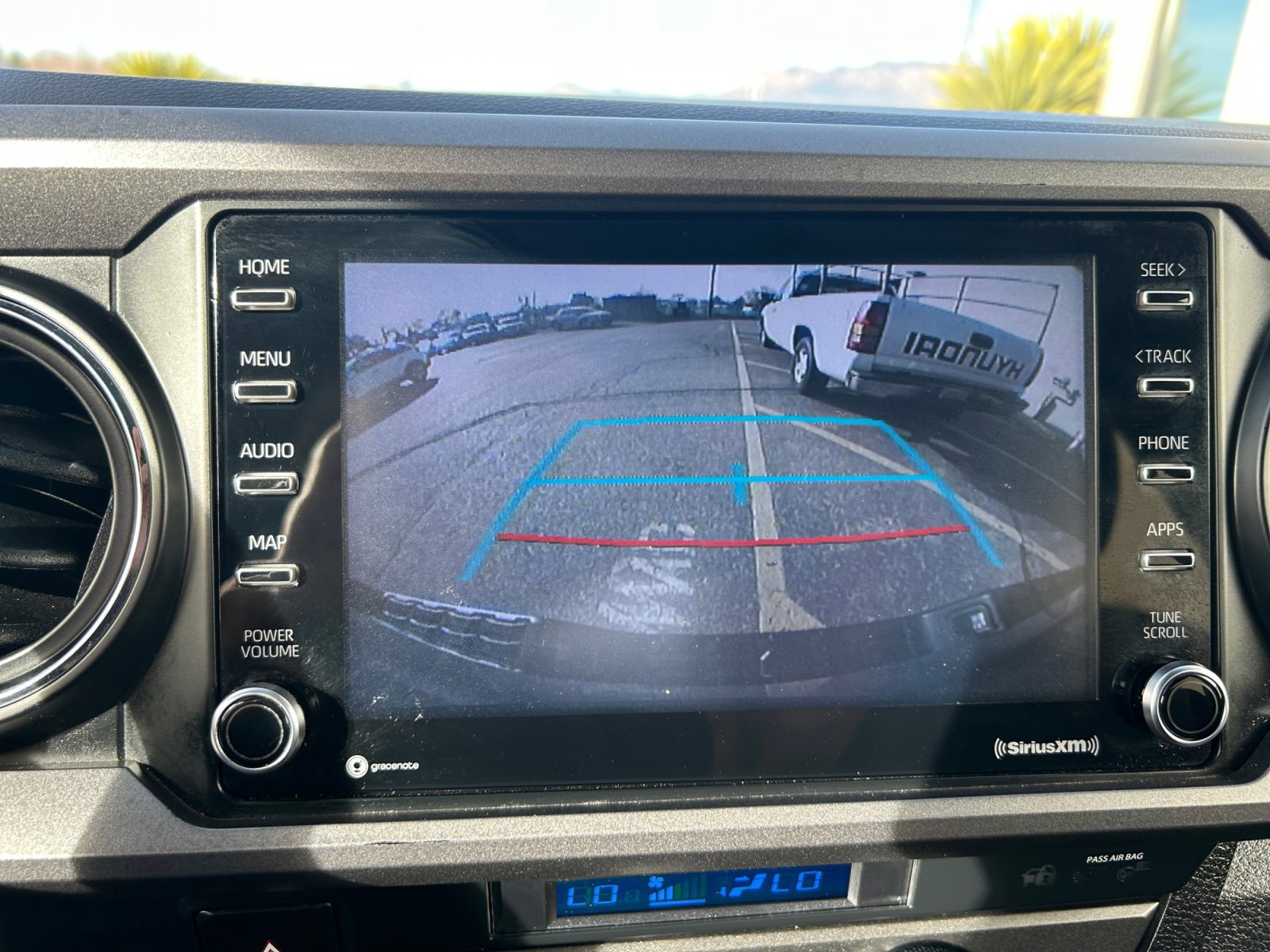 Used 2022 Toyota Tacoma TRD Off-Road w/ Technology Package image 20