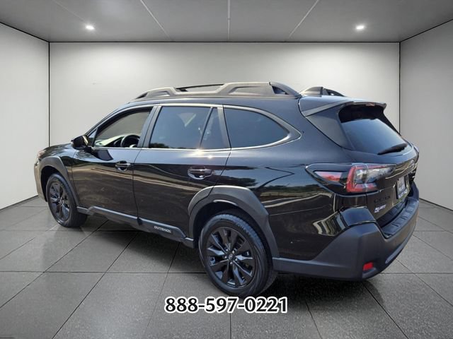 Used 2025 Subaru Outback Onyx Edition AWD/4WD image 3