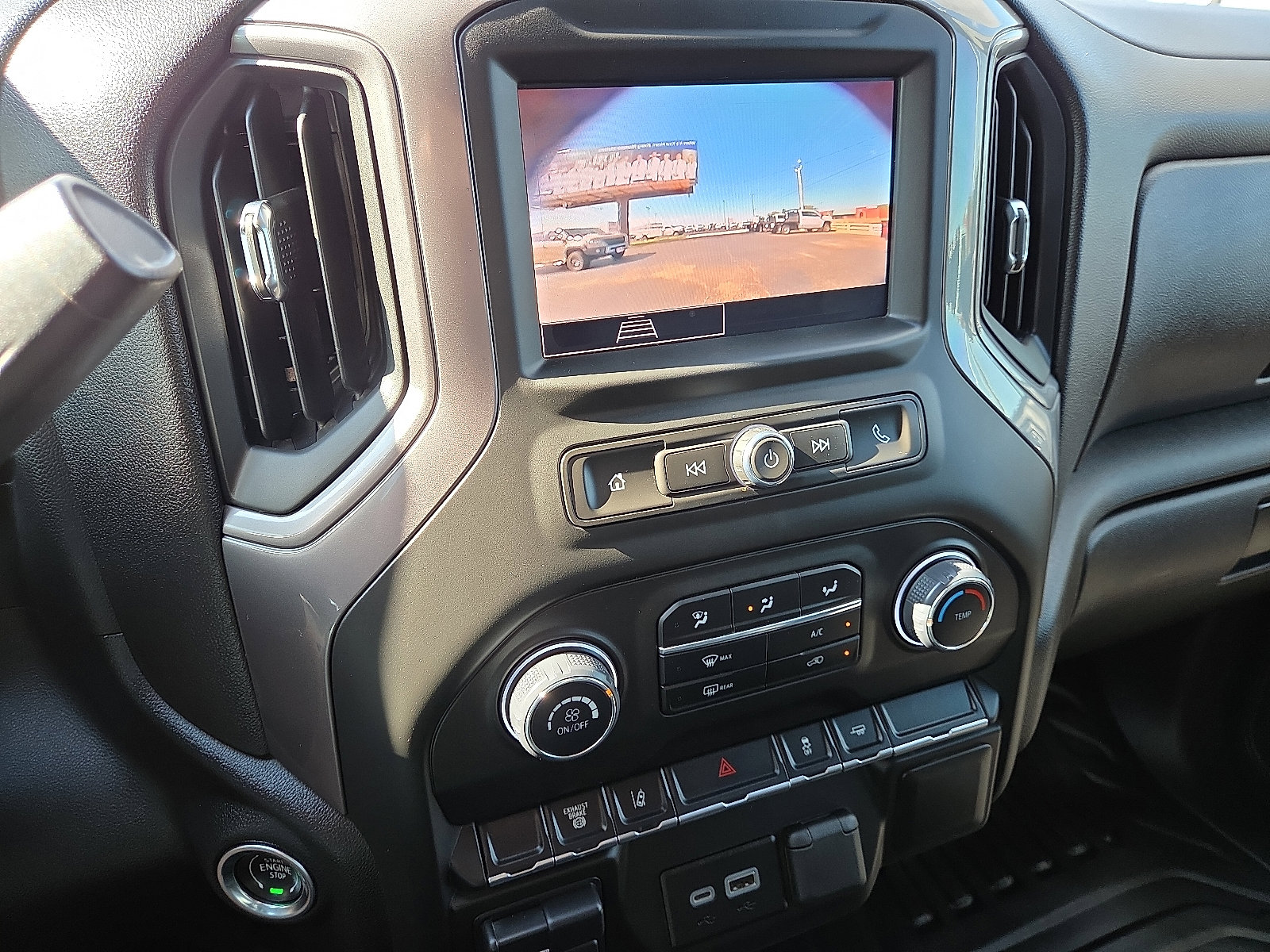 Used 2024 Chevrolet Silverado 2500 W/T w/ WT Convenience Package image 15