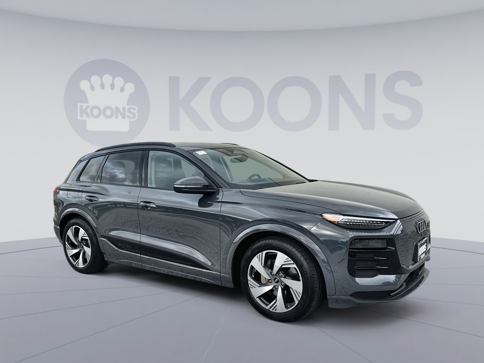 Used 2025 Audi Q6 e-tron Prestige AWD/4WD image 10