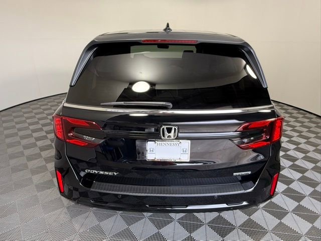 New 2026 Honda Odyssey Touring image 5