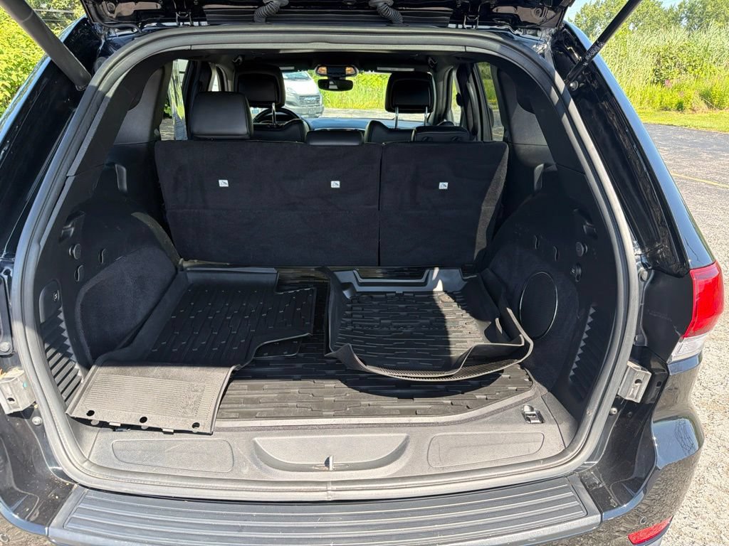 Certified 2020 Jeep Grand Cherokee Laredo w/ Quick Order Package 2BN North AWD/4WD image 32