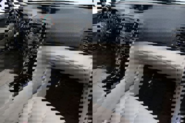 Used 2009 Toyota Venza image 16