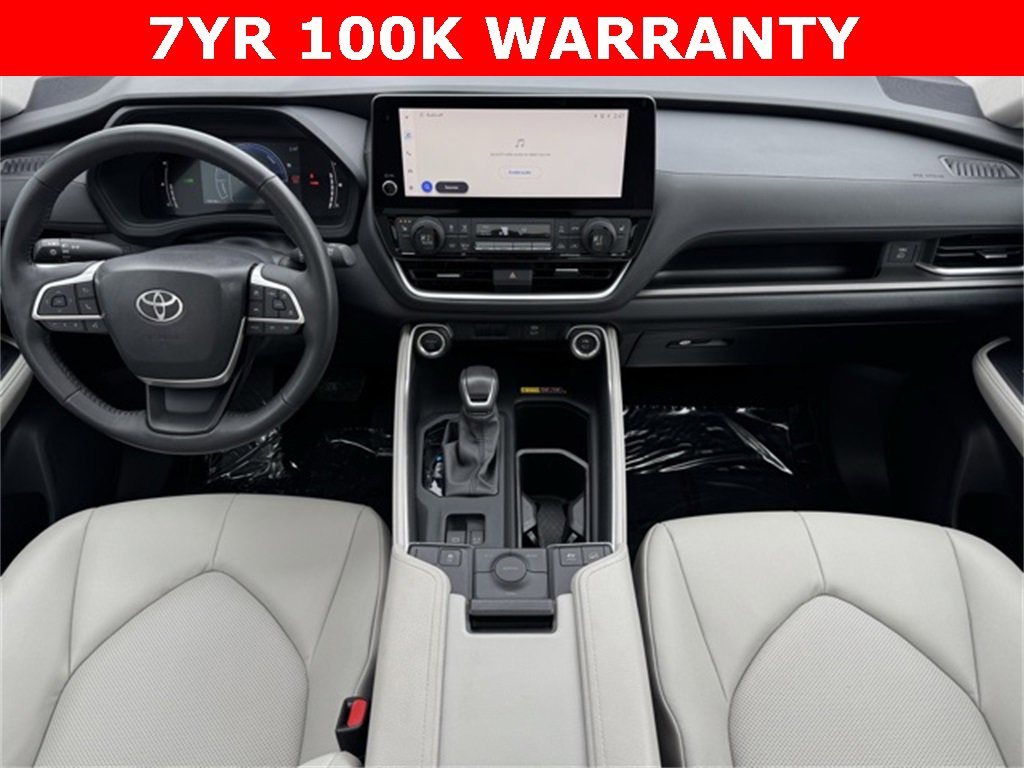 Certified 2024 Toyota Grand Highlander XLE image 7