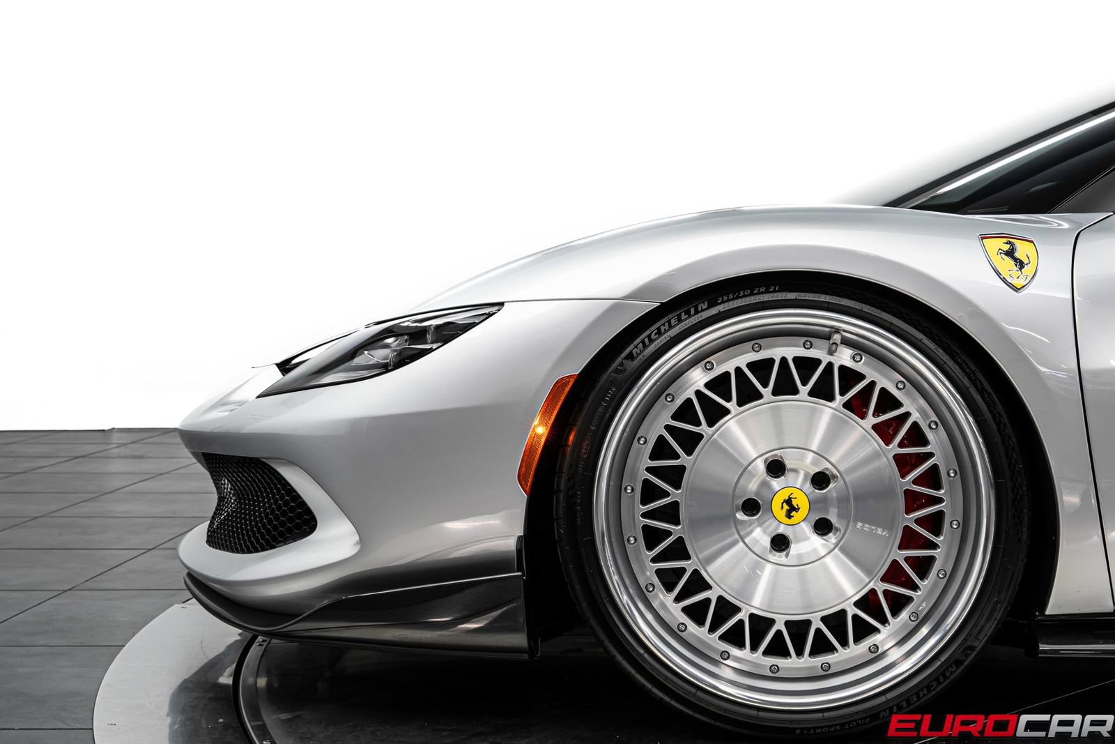 Used 2022 Ferrari 296 GTB RWD image 17