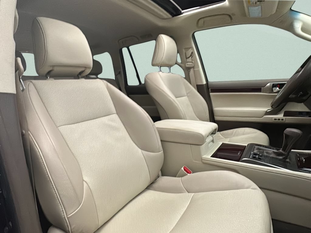 Used 2019 Lexus GX 460 Premium w/ Premium Package AWD/4WD image 19