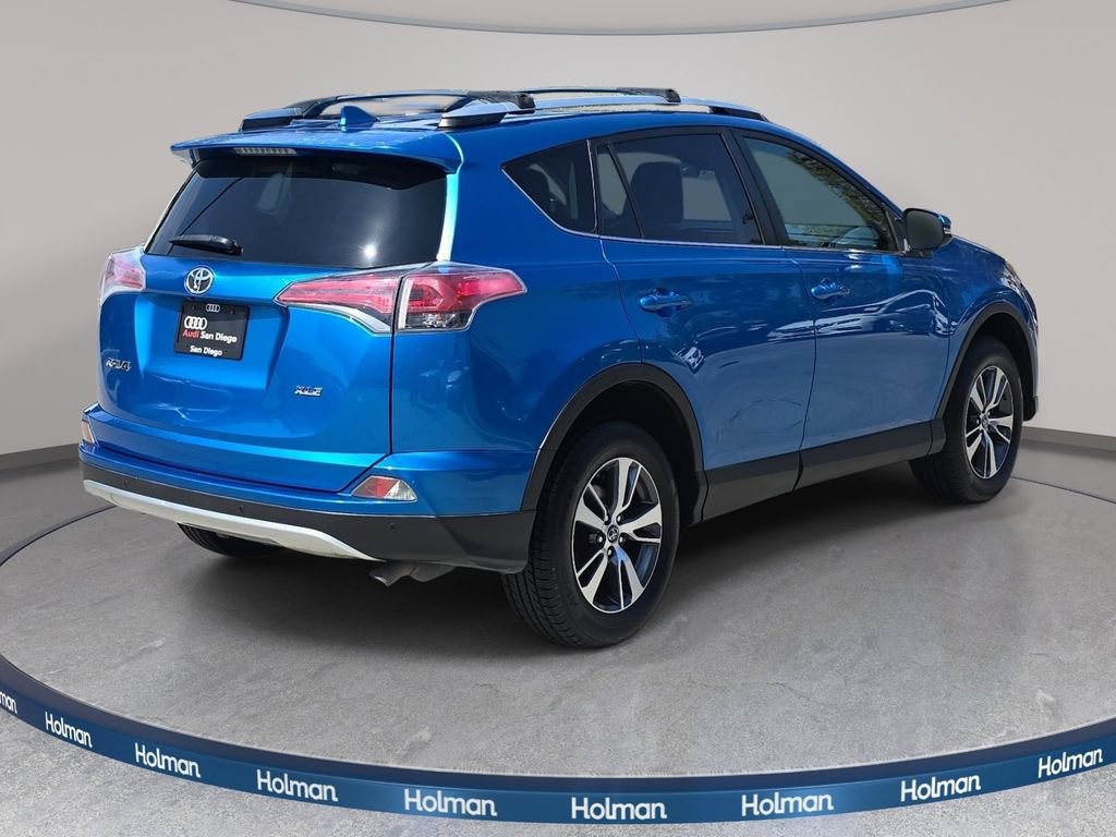 Used 2016 Toyota RAV4 XLE FWD image 6