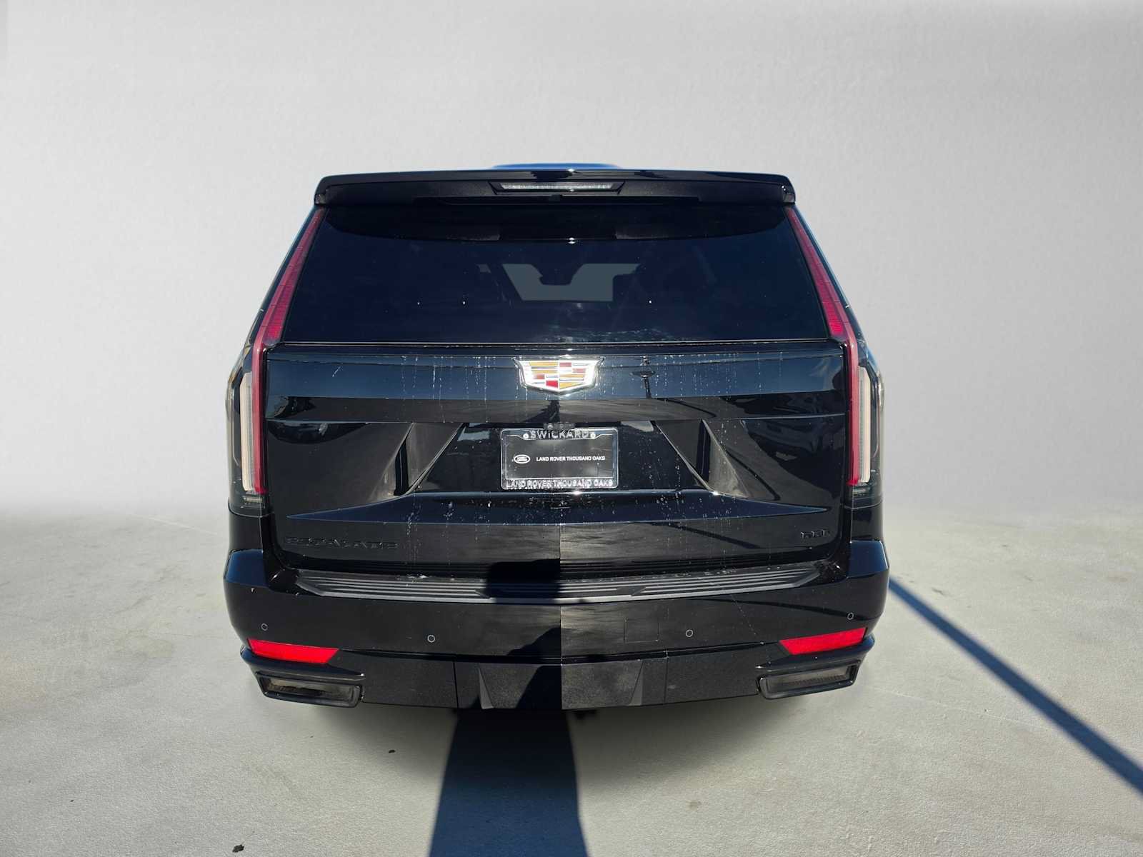 Used 2024 Cadillac Escalade Sport w/ LPO, ONYX Package AWD/4WD image 4