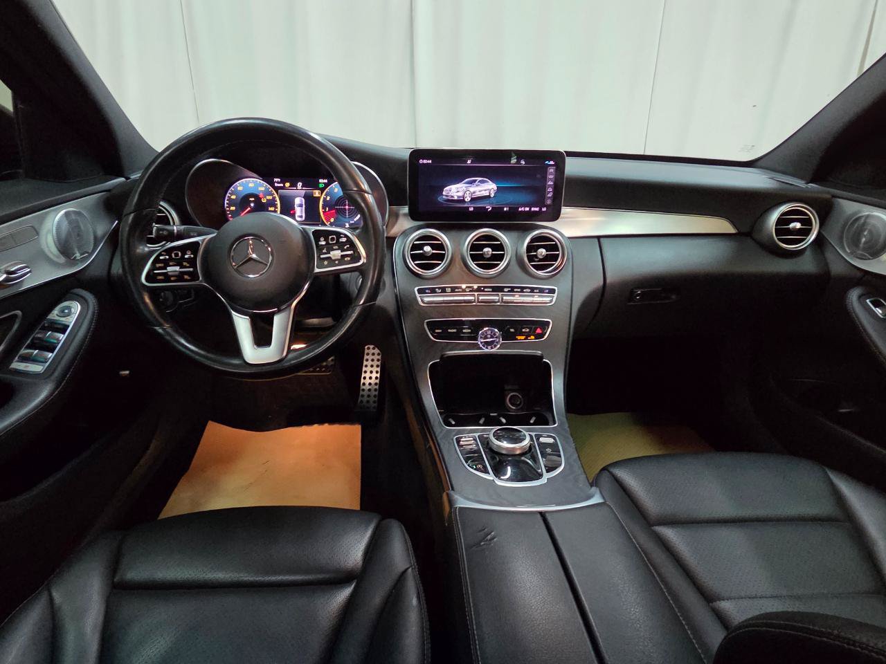 Used 2020 Mercedes-Benz C 300 4MATIC Sedan image 23