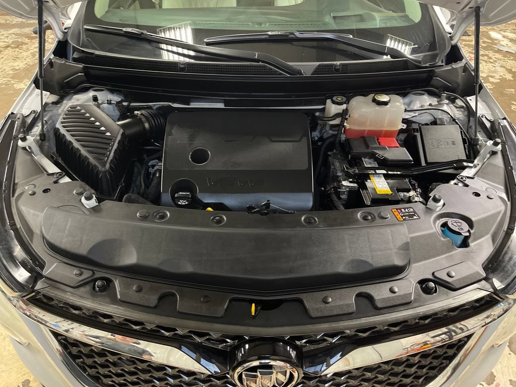 Used 2024 Buick Enclave Avenir w/ Avenir Technology Package AWD/4WD image 10